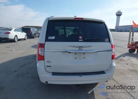 2012 Chrysler Town & Country Touring z USA, uszkodzony, nr VIN 2C4RC1BG5CR306250